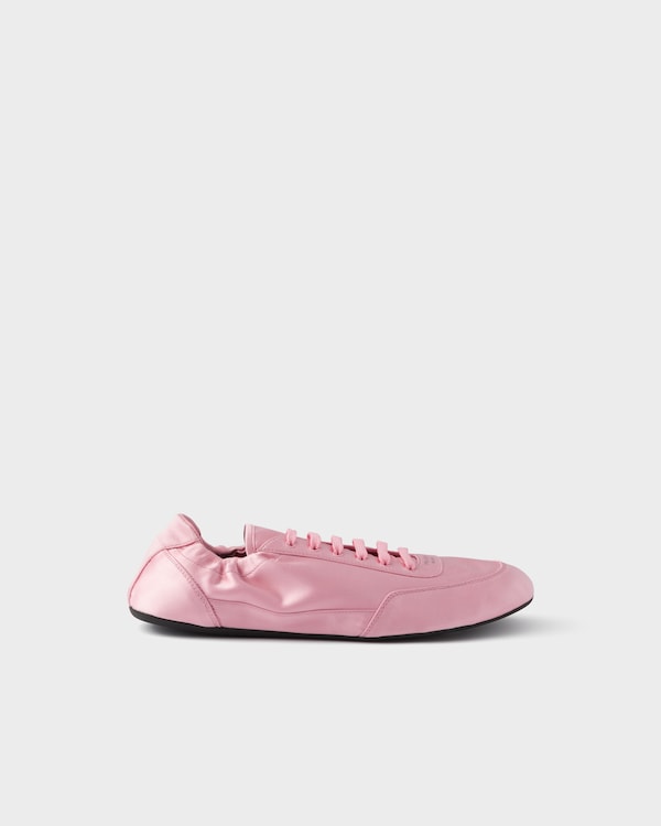 缎面系带运动鞋 - 花瓣粉 缎面系带运动鞋 - 花瓣粉