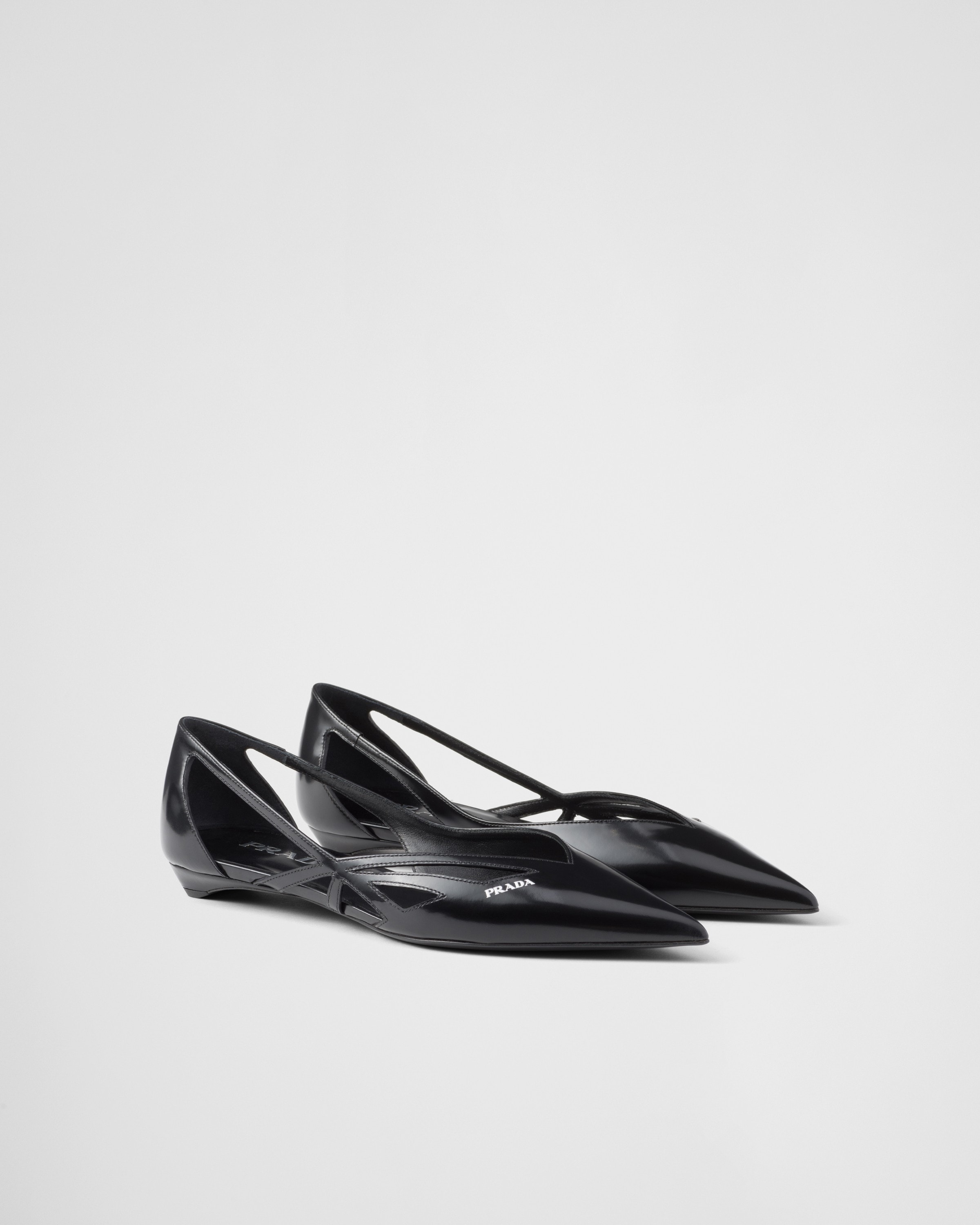 C185 プラダ PRADA レディース パンプス ブラック サイズ24cm｜ファッション