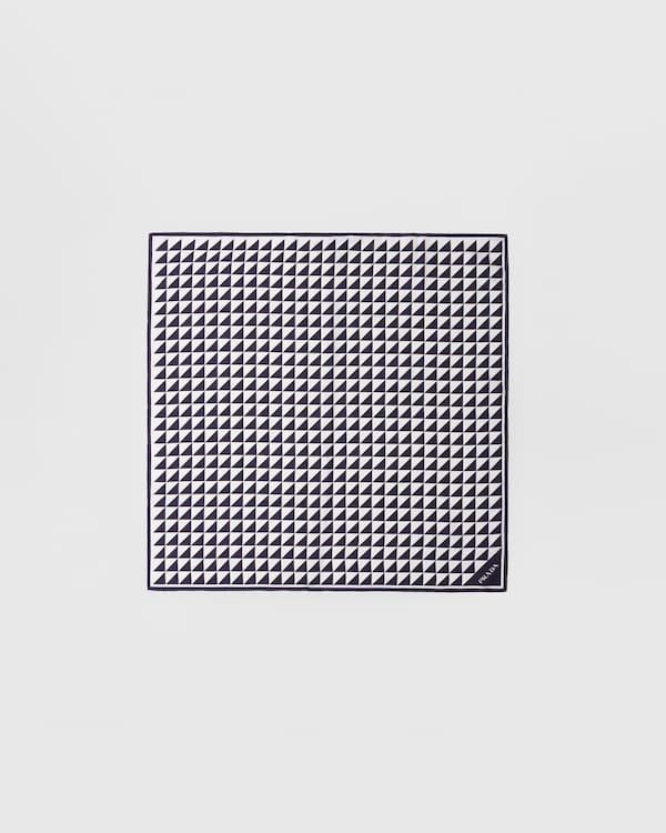 Printed silk twill scarf 90x90 Printed silk twill scarf 90x90