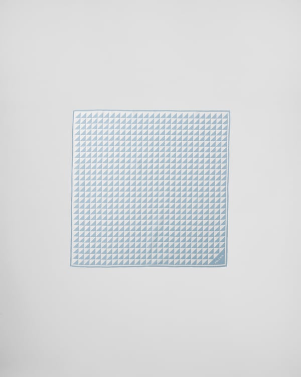 Printed silk twill scarf 90x90 - Sky Blue/White Printed silk twill scarf 90x90 - Sky Blue/White