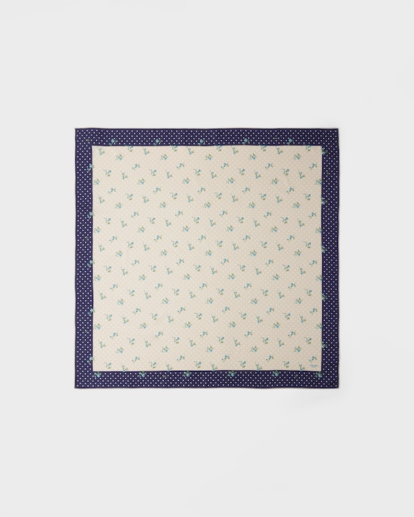 Printed silk twill scarf 90 - Natural/Blue Printed silk twill scarf 90 - Natural/Blue