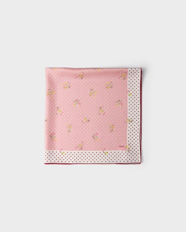 Printed silk twill scarf 90 - Pink/Sand Printed silk twill scarf 90 - Pink/Sand