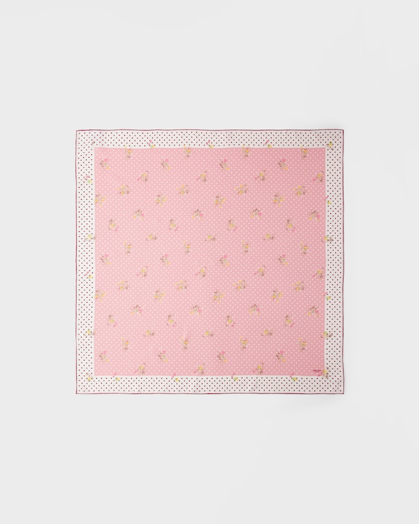 Printed silk twill scarf 90 - Pink/Sand Printed silk twill scarf 90 - Pink/Sand