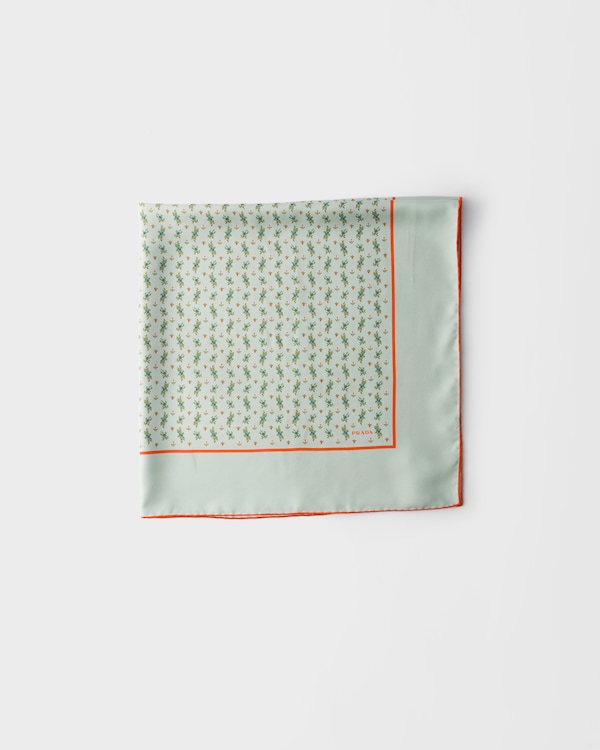 Printed twill scarf 90 - Chlorophyll Green Printed twill scarf 90 - Chlorophyll Green