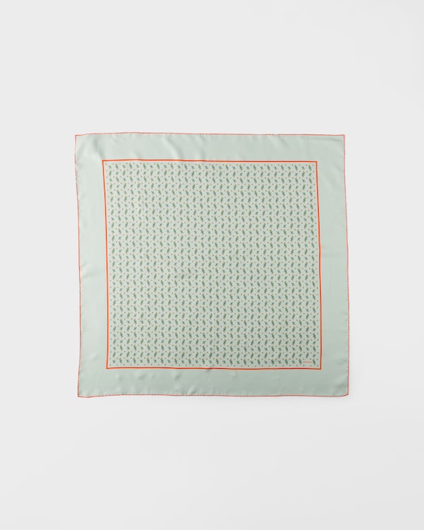Printed twill scarf 90 - Chlorophyll Green Printed twill scarf 90 - Chlorophyll Green