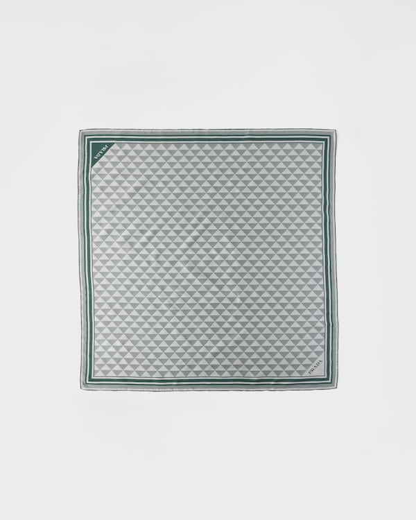 印花丝质围巾 55x55 印花丝质围巾 55x55