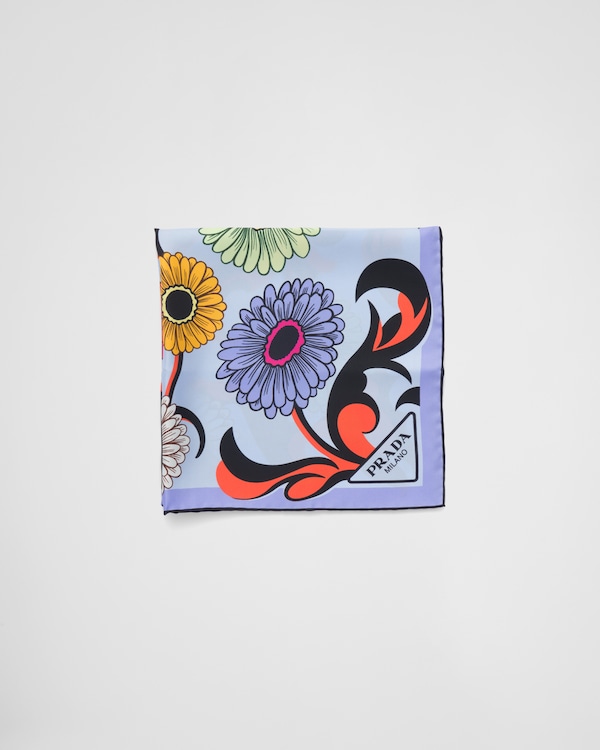 ◆PRADA◆フローラルプリント シルクツイル スカーフ 55x55 ロゴ ピンク/ブラック プリントシルクツイル スカーフ 55x55 | PRADA