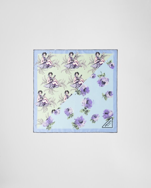 Foulard en sergé de soie imprimé 55 x 55 Foulard en sergé de soie imprimé 55 x 55