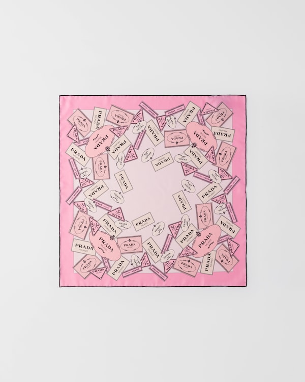 Echarpe em twill de seda com estampa 55x55 Echarpe em twill de seda com estampa 55x55