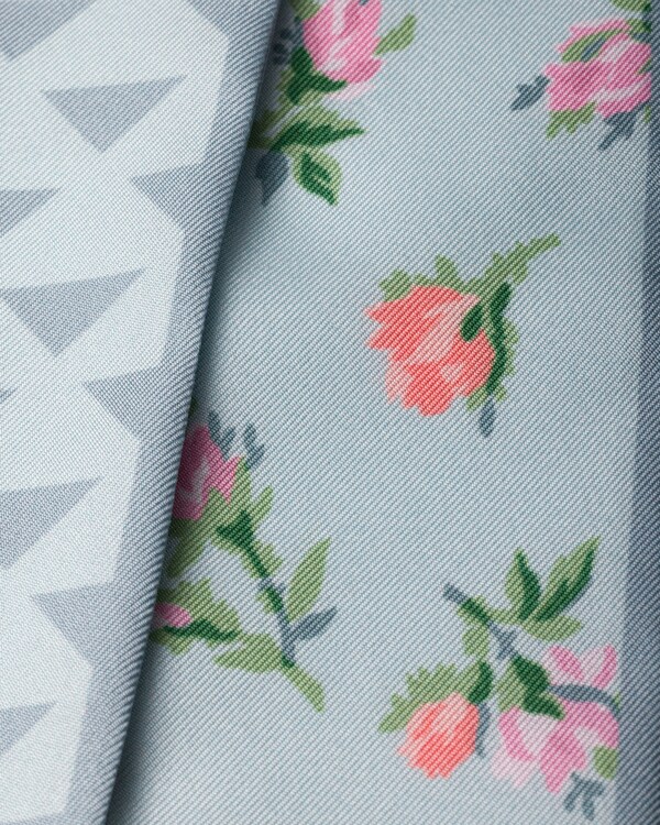 プリントシルクツイル スキニースカーフ - パールグレー プリントシルクツイル スキニースカーフ - パールグレー