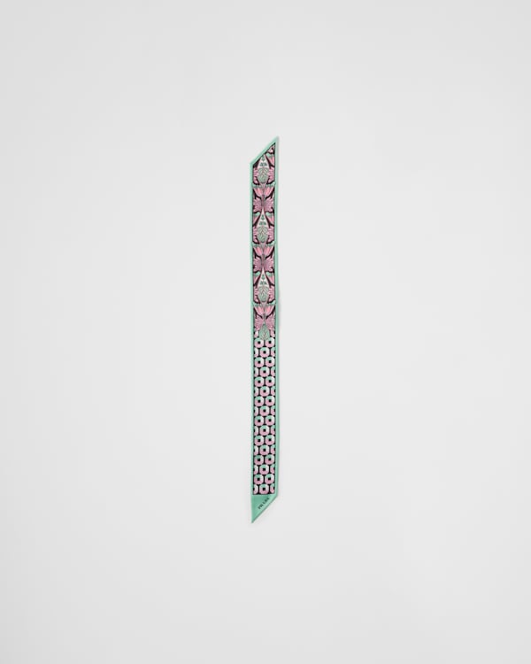 Printed silk twill skinny scarf Printed silk twill skinny scarf
