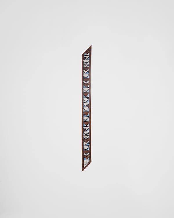 Printed twill skinny scarf Printed twill skinny scarf