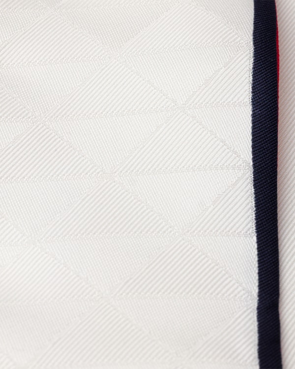 Printed silk twill jacquard skinny scarf Printed silk twill jacquard skinny scarf