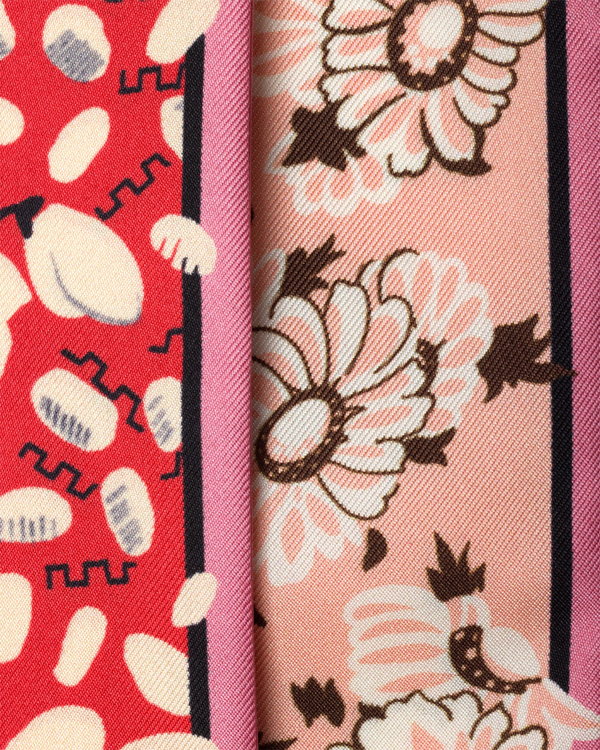 関税なし 送料無料 Printed Silk Twill Skinny Scarf Double-Sided Portuguese Tiles Print Silk Twill Skinny Scarf