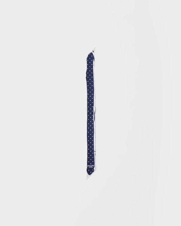 Schmaler Schal aus bedrucktem Twill - Weiss/Blau Schmaler Schal aus bedrucktem Twill - Weiss/Blau