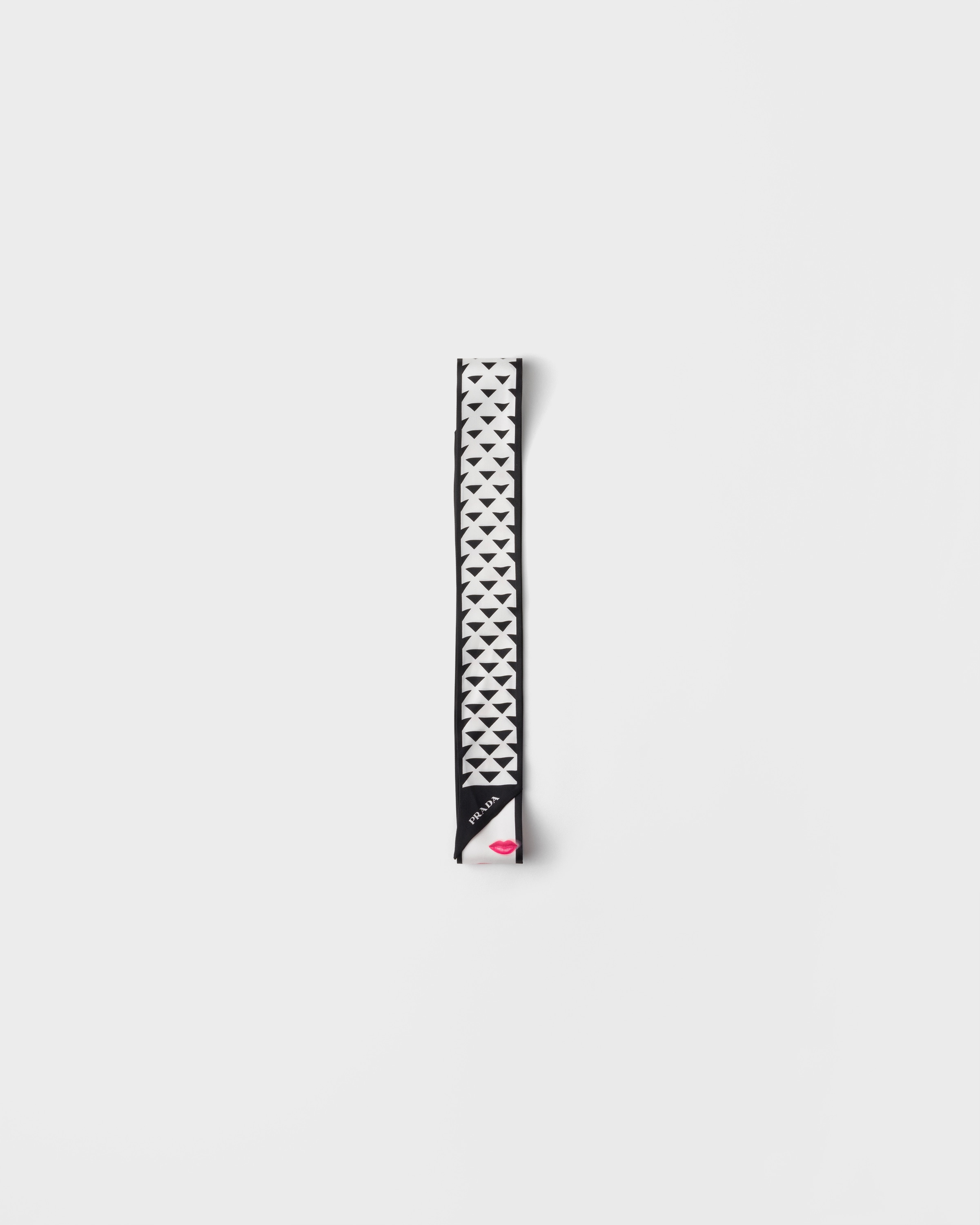 Black/White Printed silk twill skinny scarf | PRADA - United States