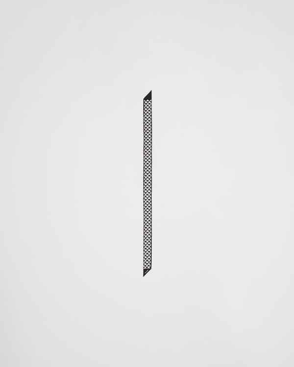 Printed silk twill skinny scarf Printed silk twill skinny scarf