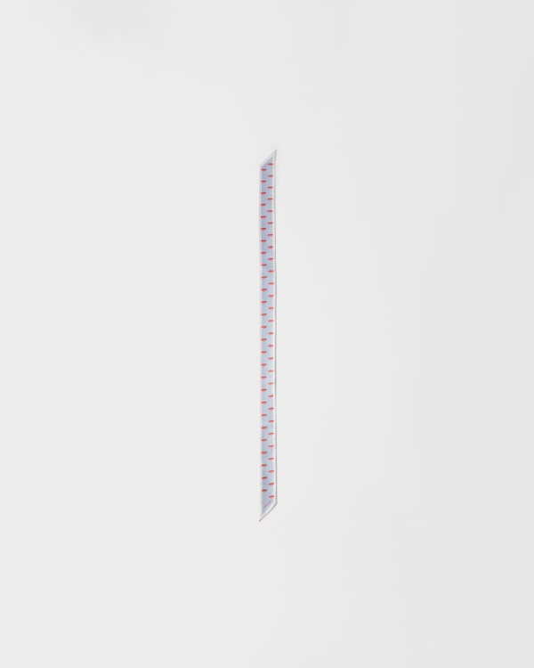 プリントシルクツイル スキニースカーフ - ライトブルー プリントシルクツイル スキニースカーフ - ライトブルー