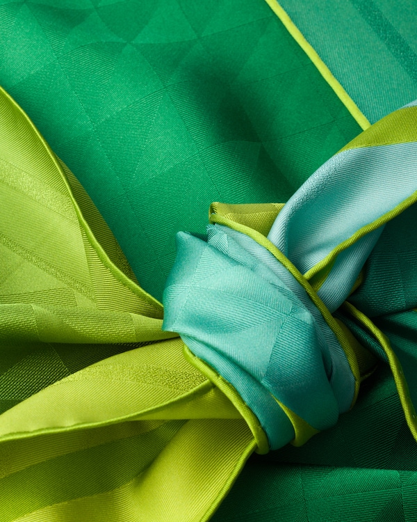 Printed silk twill halter top Printed silk twill halter top