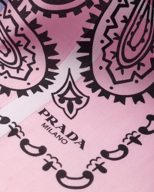 وشاح من القطن بطبعات، 65 × 65 سم - وردي/أزرق سماوي وشاح من القطن بطبعات، 65 × 65 سم - وردي/أزرق سماوي