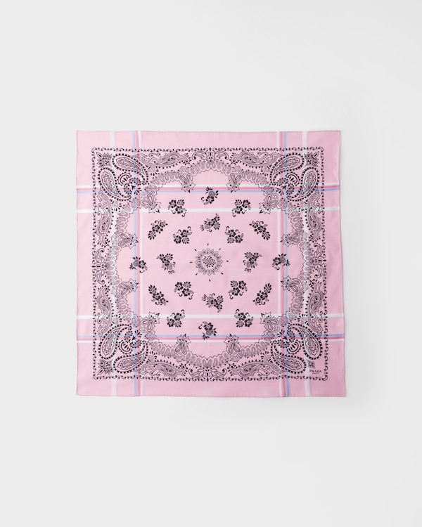 وشاح من القطن بطبعات، 65 × 65 سم - وردي/أزرق سماوي وشاح من القطن بطبعات، 65 × 65 سم - وردي/أزرق سماوي