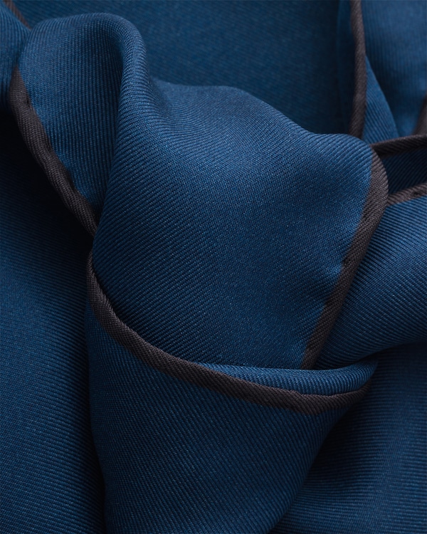 Foulard en sergé imprimé - Bleu Foulard en sergé imprimé - Bleu