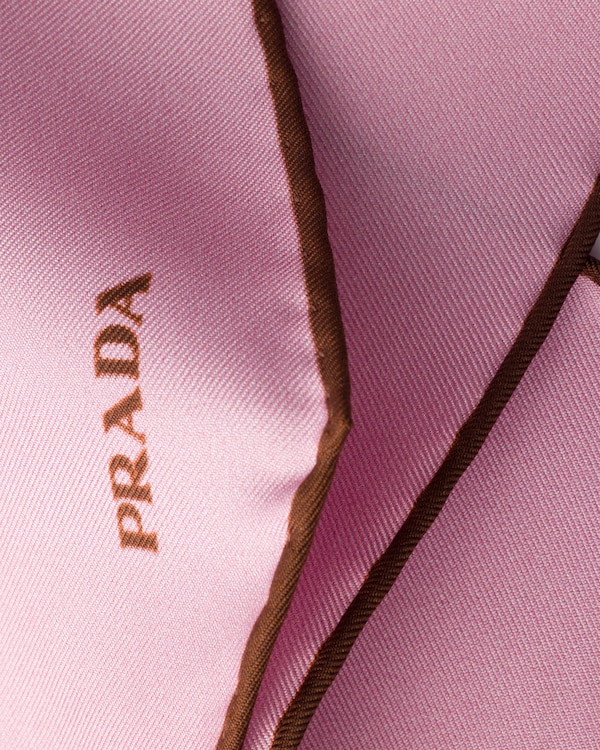 Foulard en sergé imprimé - Rose Bruyère Foulard en sergé imprimé - Rose Bruyère