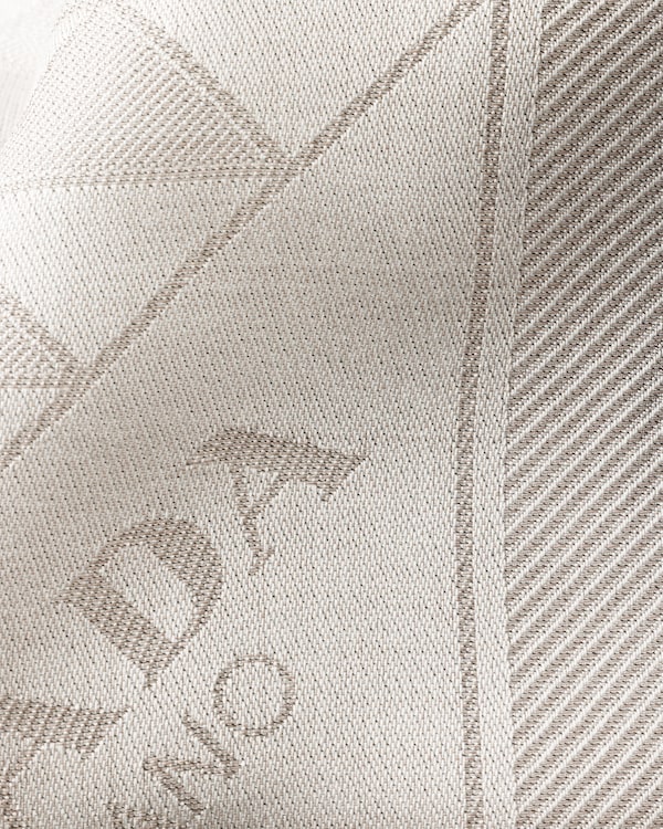 Xale em seda, viscose e Lurex Xale em seda, viscose e Lurex