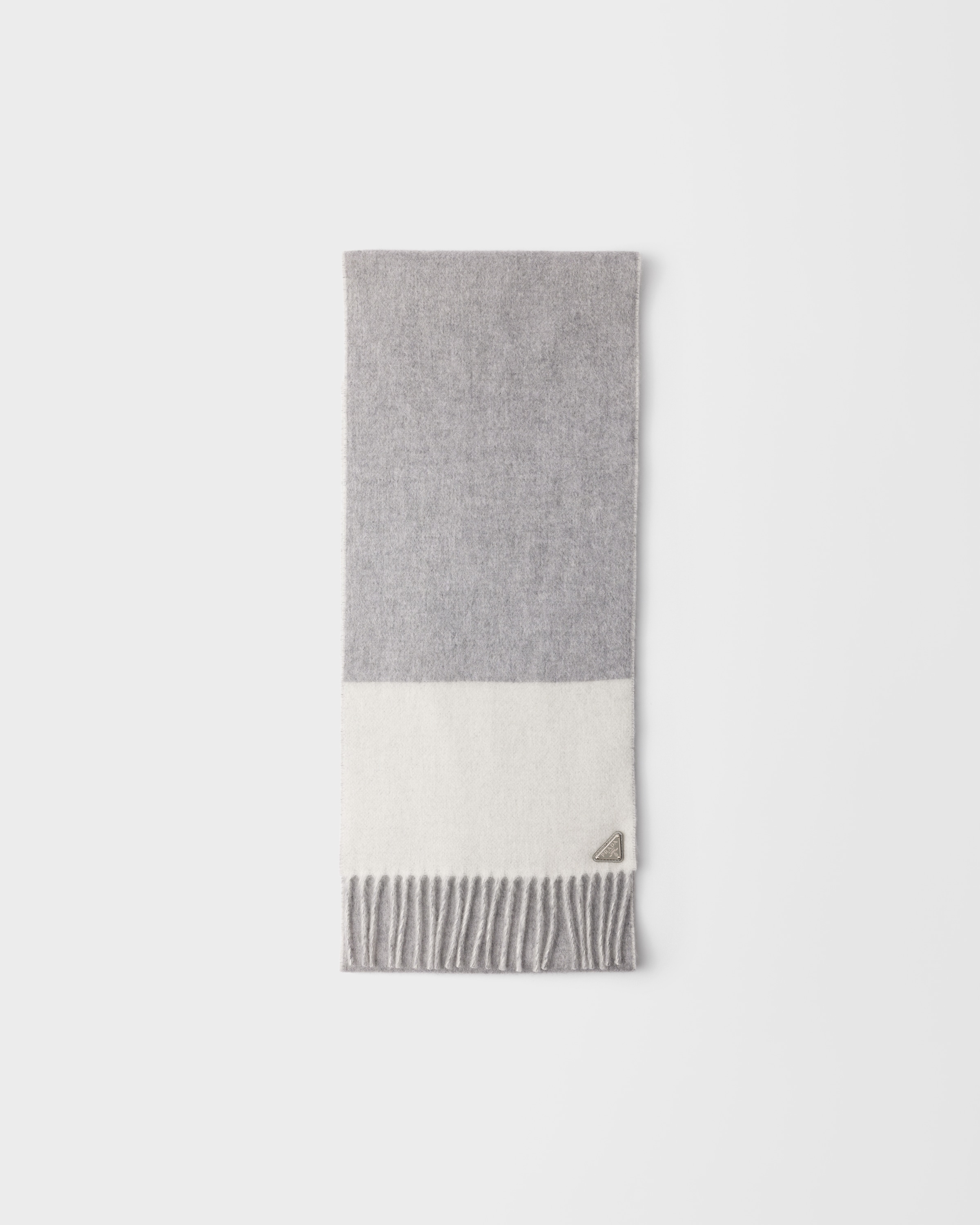 Cashmere scarf