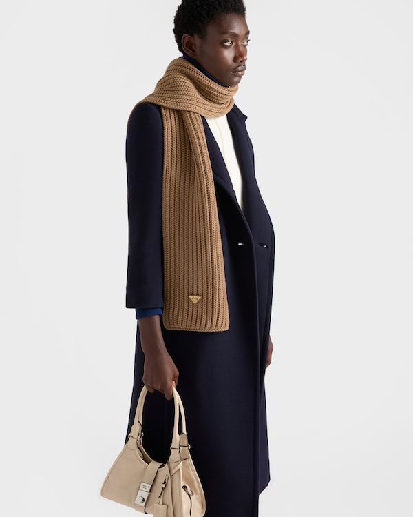 Wool scarf Wool scarf