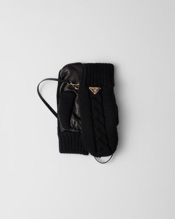 Wool and nappa leather mittens Wool and nappa leather mittens