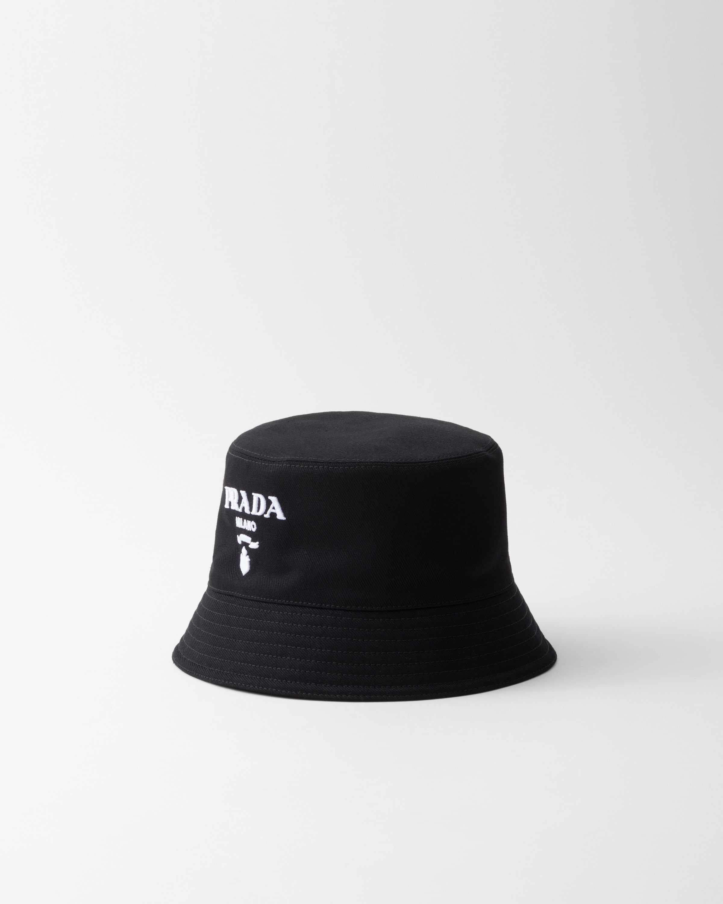 Prada Logo-embroidered Bucket Hat In Black