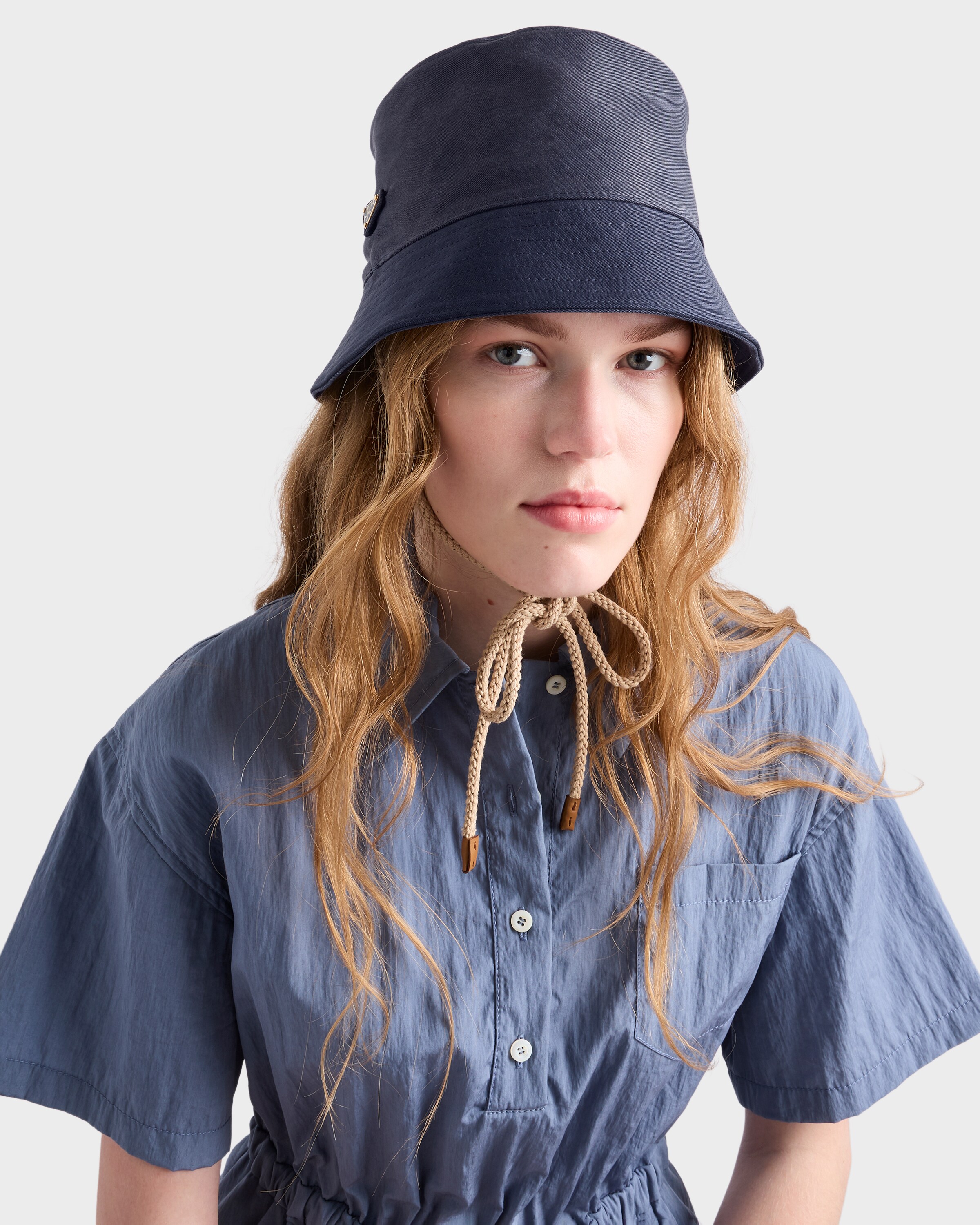 Navy Cotton Bucket Hat | PRADA - United States display picture 2