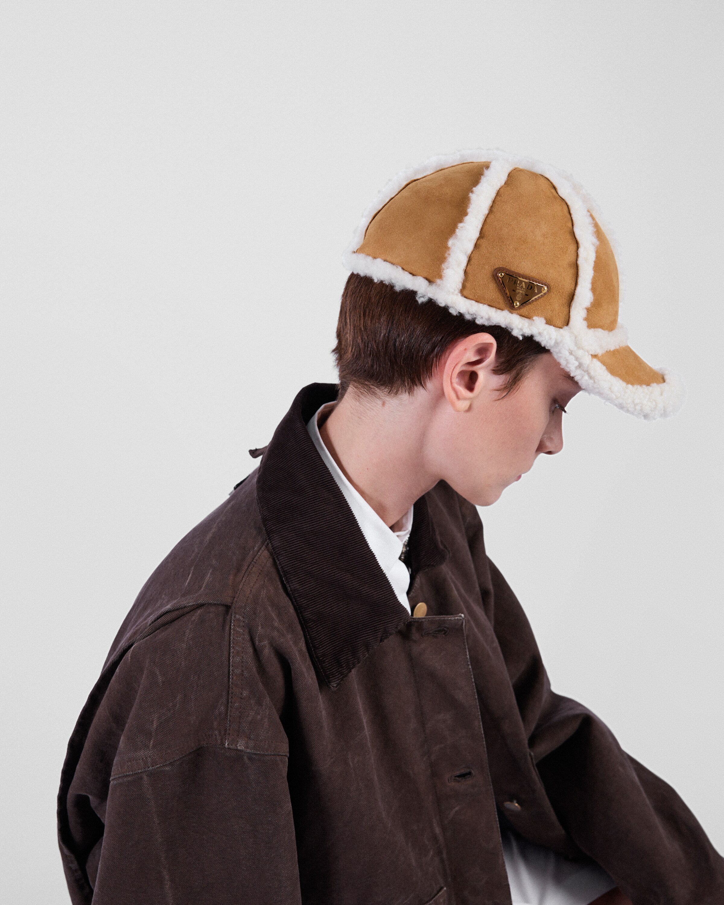 日本入手困難】プラダ Suede shearling baseball cap キャップ