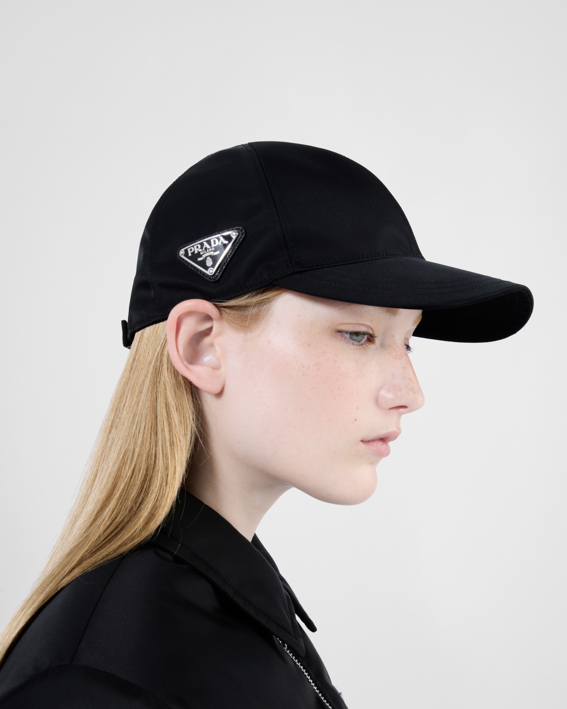 ブラック Re-Nylon ベースボールキャップ | PRADA