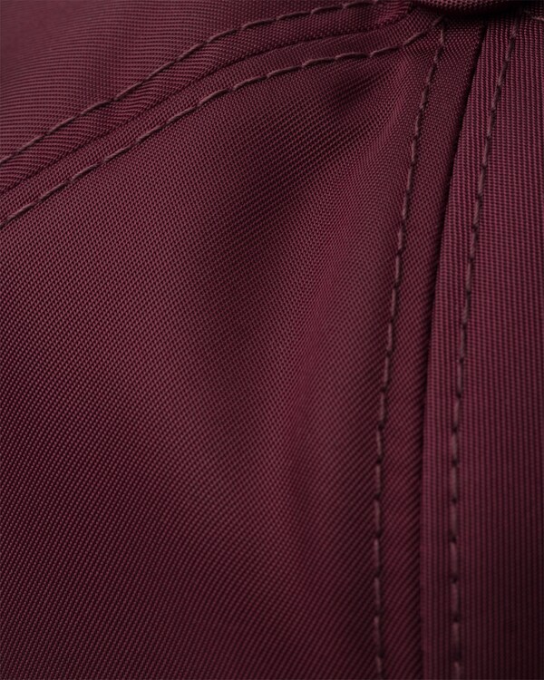 قبعة بيسبول من قماش نايلون معاد تدويره