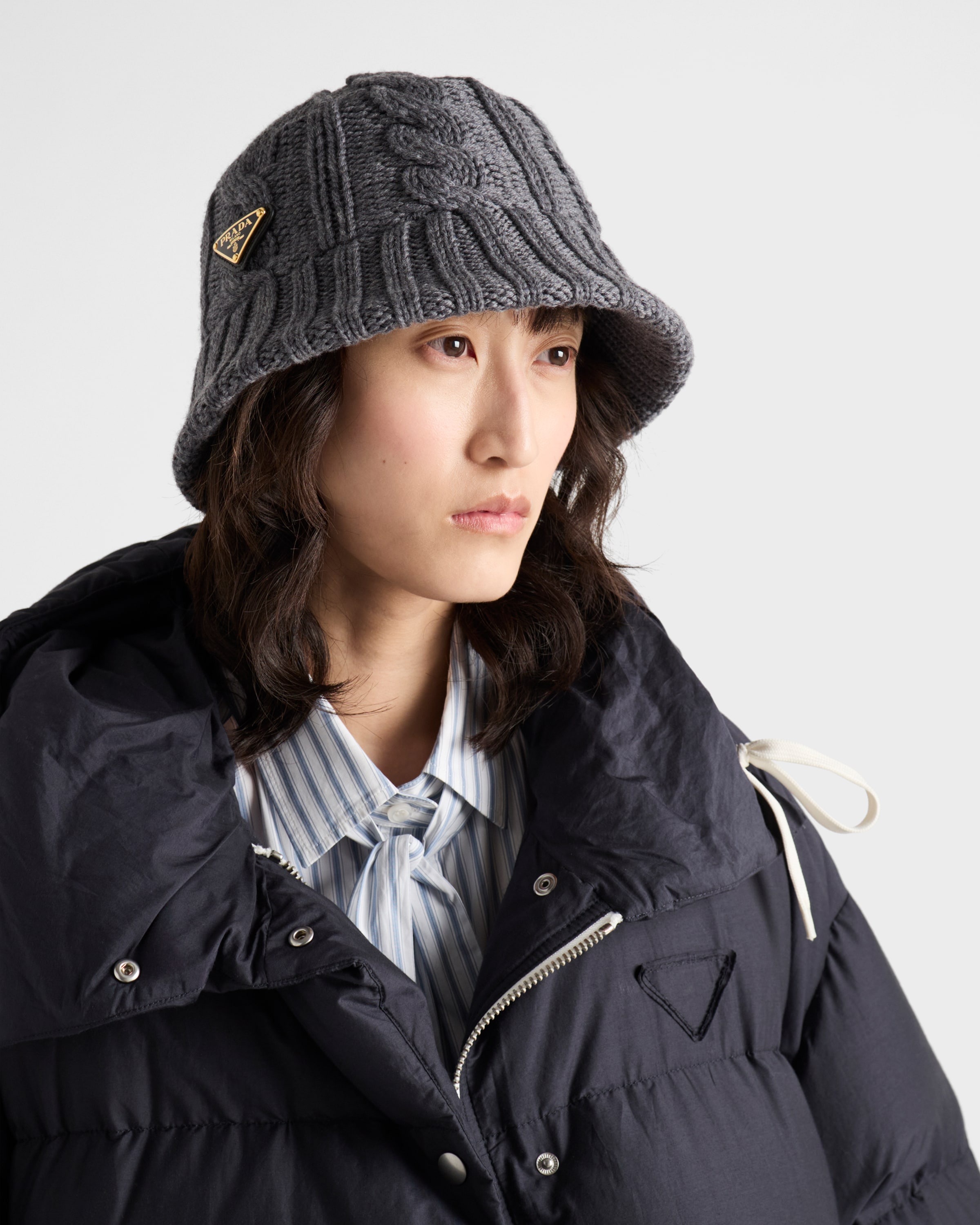 PRADA 直営店より ウール バケット ハット PRADA【入手困難】☆ウール☆ バケットハット☆ 全色 (PRADA