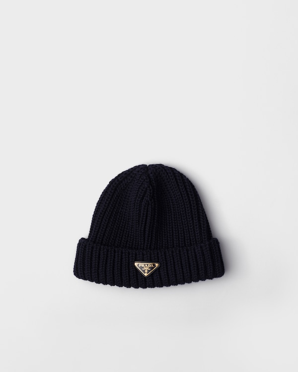 PRADA バケットハット　ニット帽 210.jpg