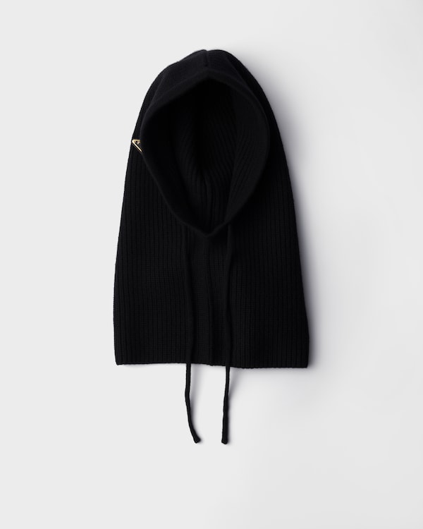 トップス 90s prada cashmere knit (46) black 90s Prada cashmere knit (size 46) in black.