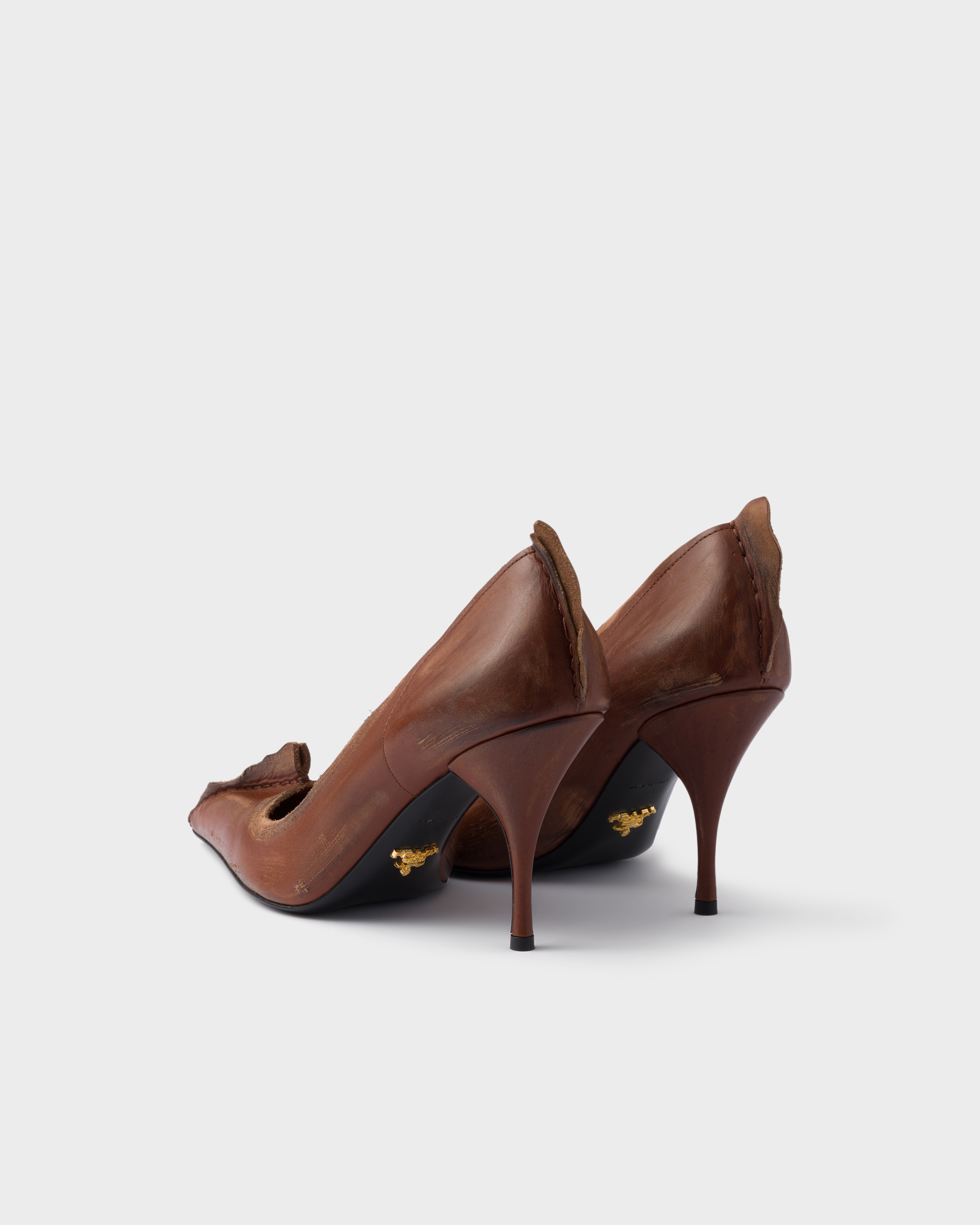 Prada 85mm Antiqued Leather Pumps In Brown