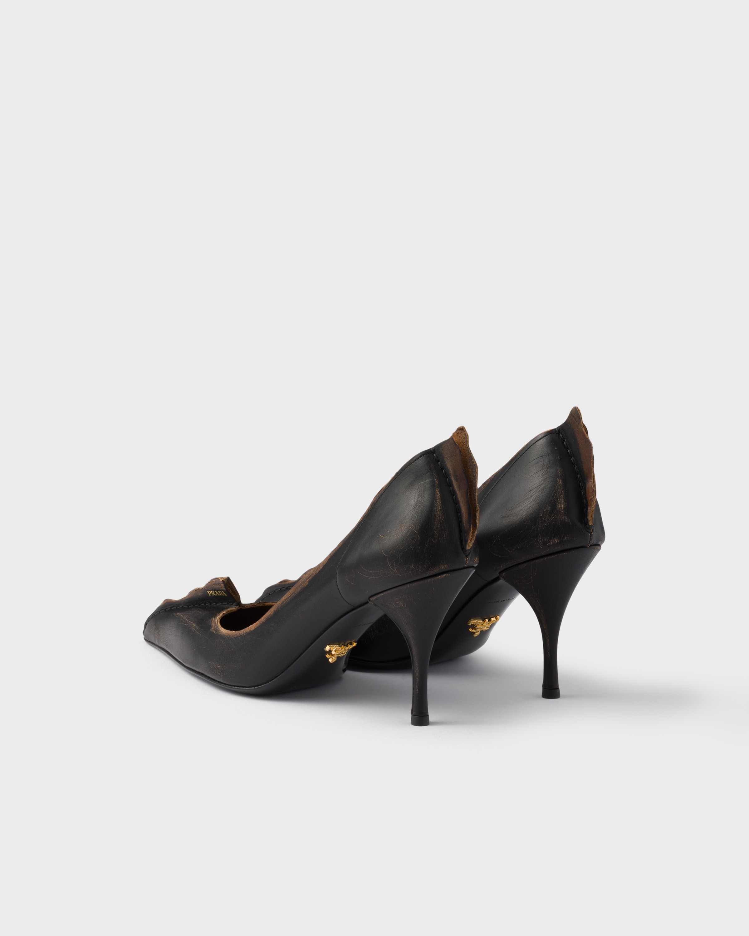 Black/Tan Antiqued leather pumps | PRADA
