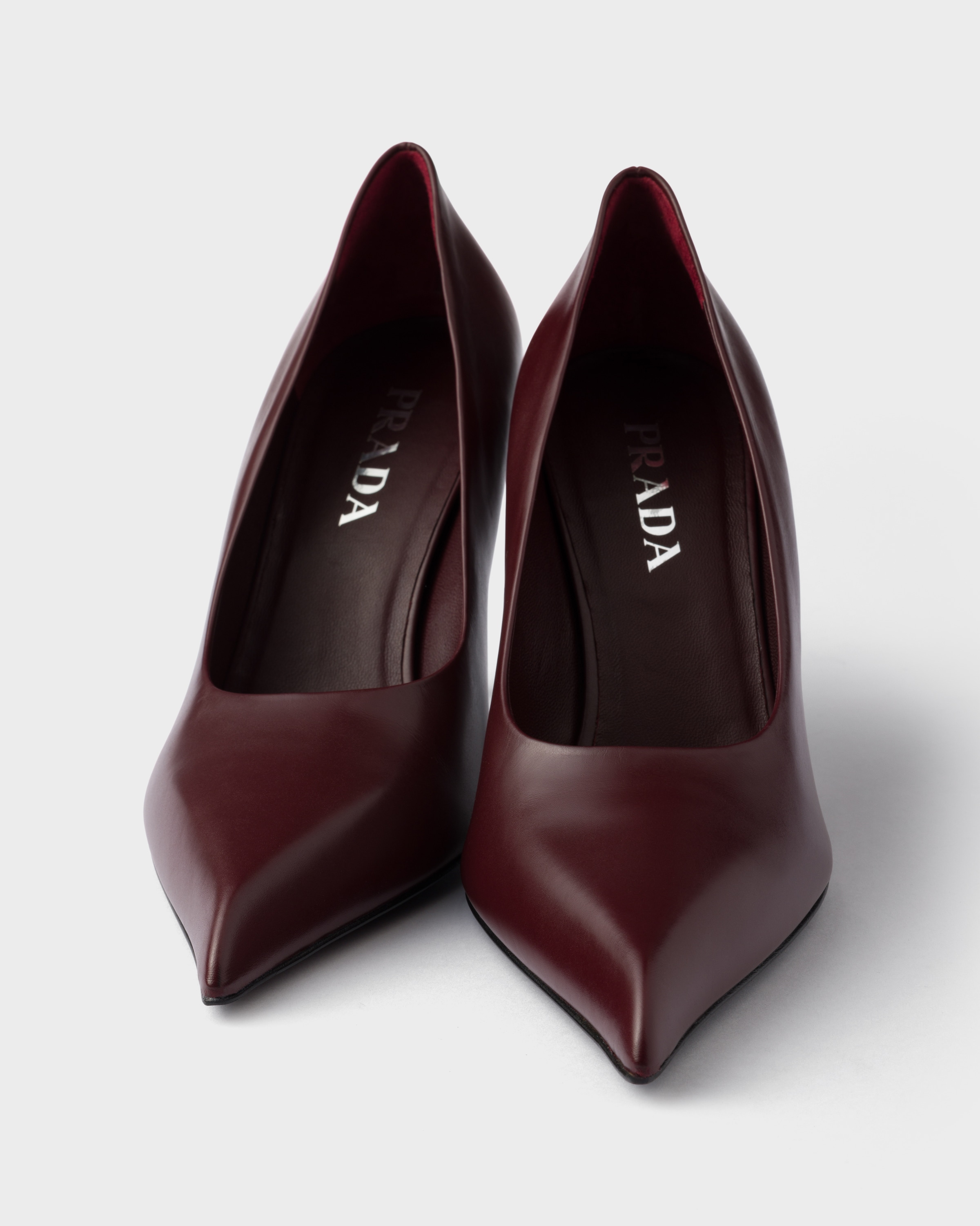 パンプス PRADA BURGUNDY LEATHER PUMPS 1I484N_070_F0007_F_A085_SLR.jpg