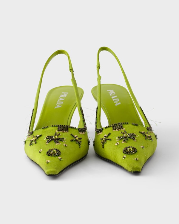 Bestickte Slingback-Pumps aus Satin - Farngrün Bestickte Slingback-Pumps aus Satin - Farngrün