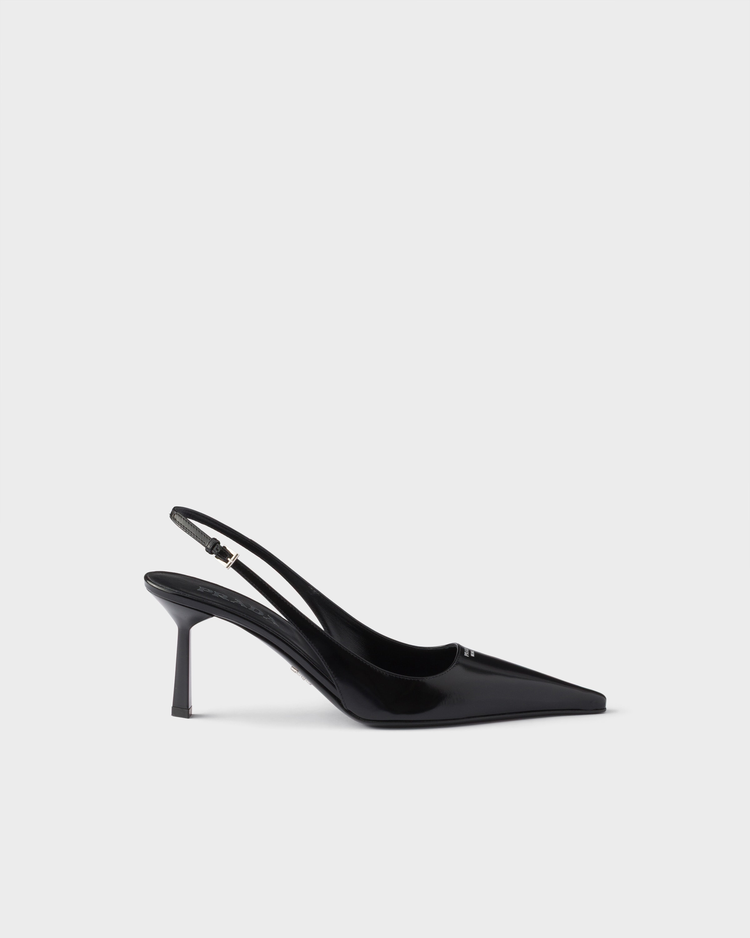 ブラック ブラッシュドレザー スリングバックパンプス | PRADA - 日本