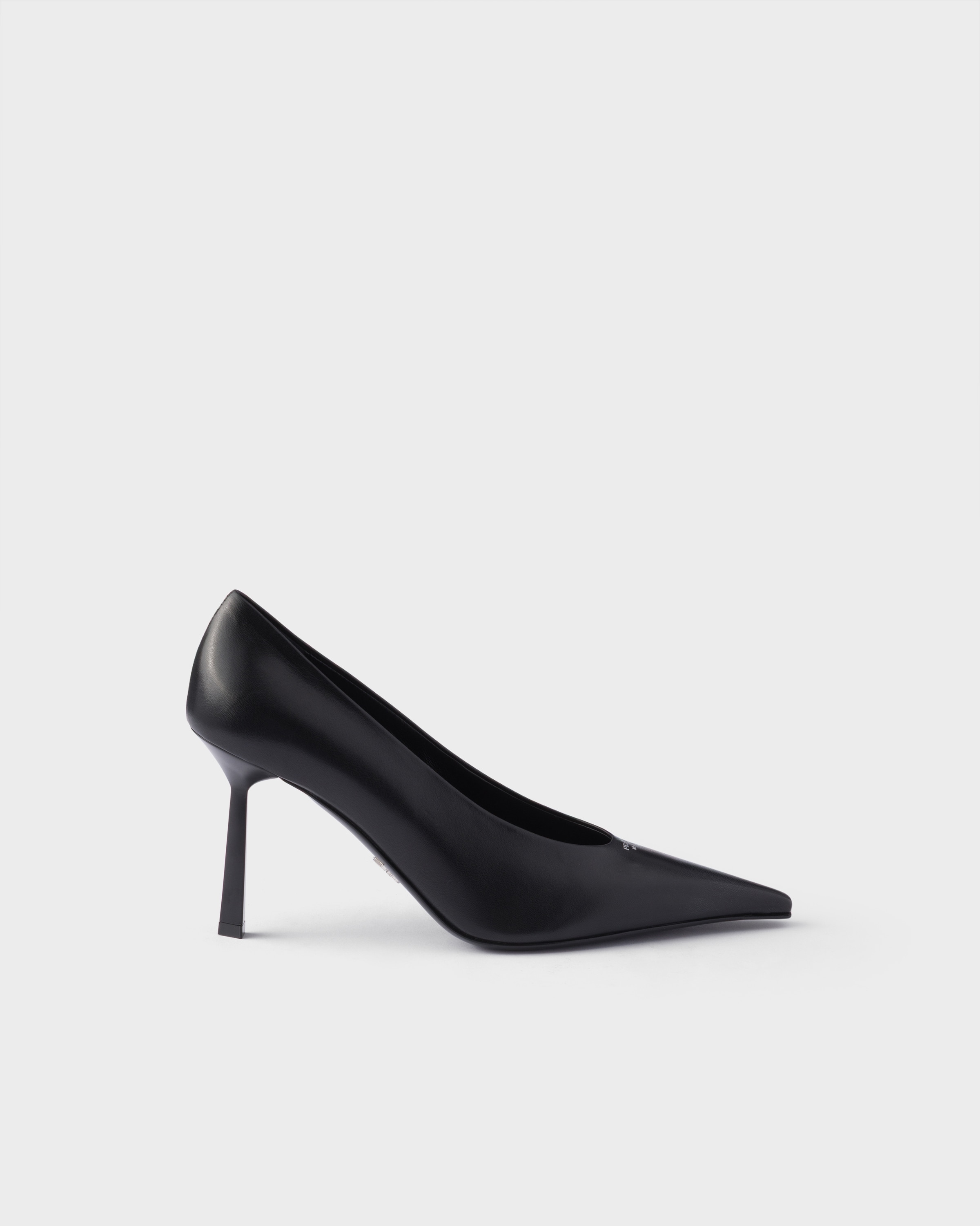 Prada Leather pumps