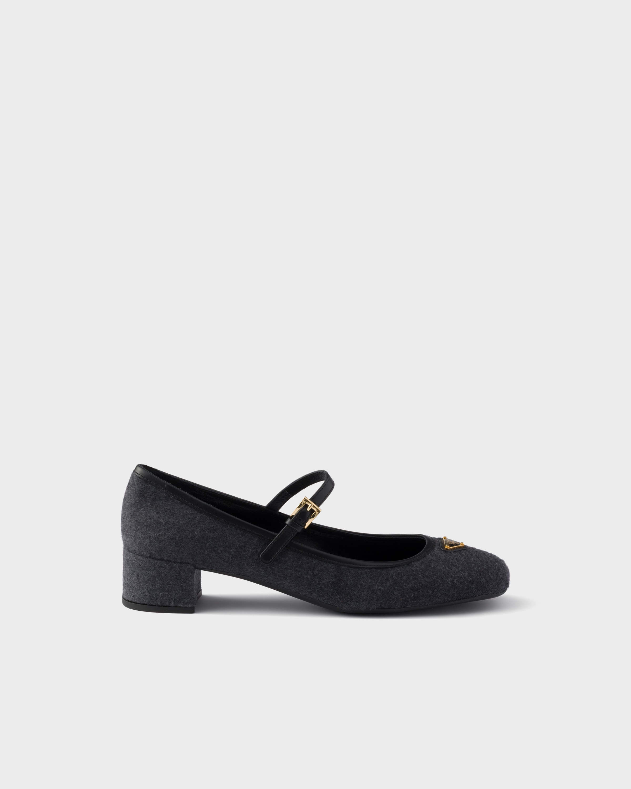 Prada Fabric pumps