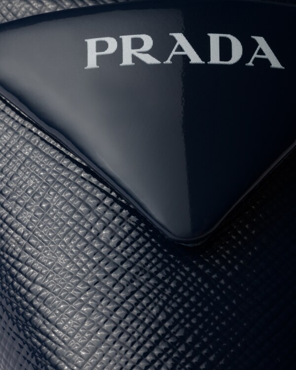 Escarpins à bride arrière en cuir Saffiano verni Escarpins à bride arrière en cuir Saffiano verni