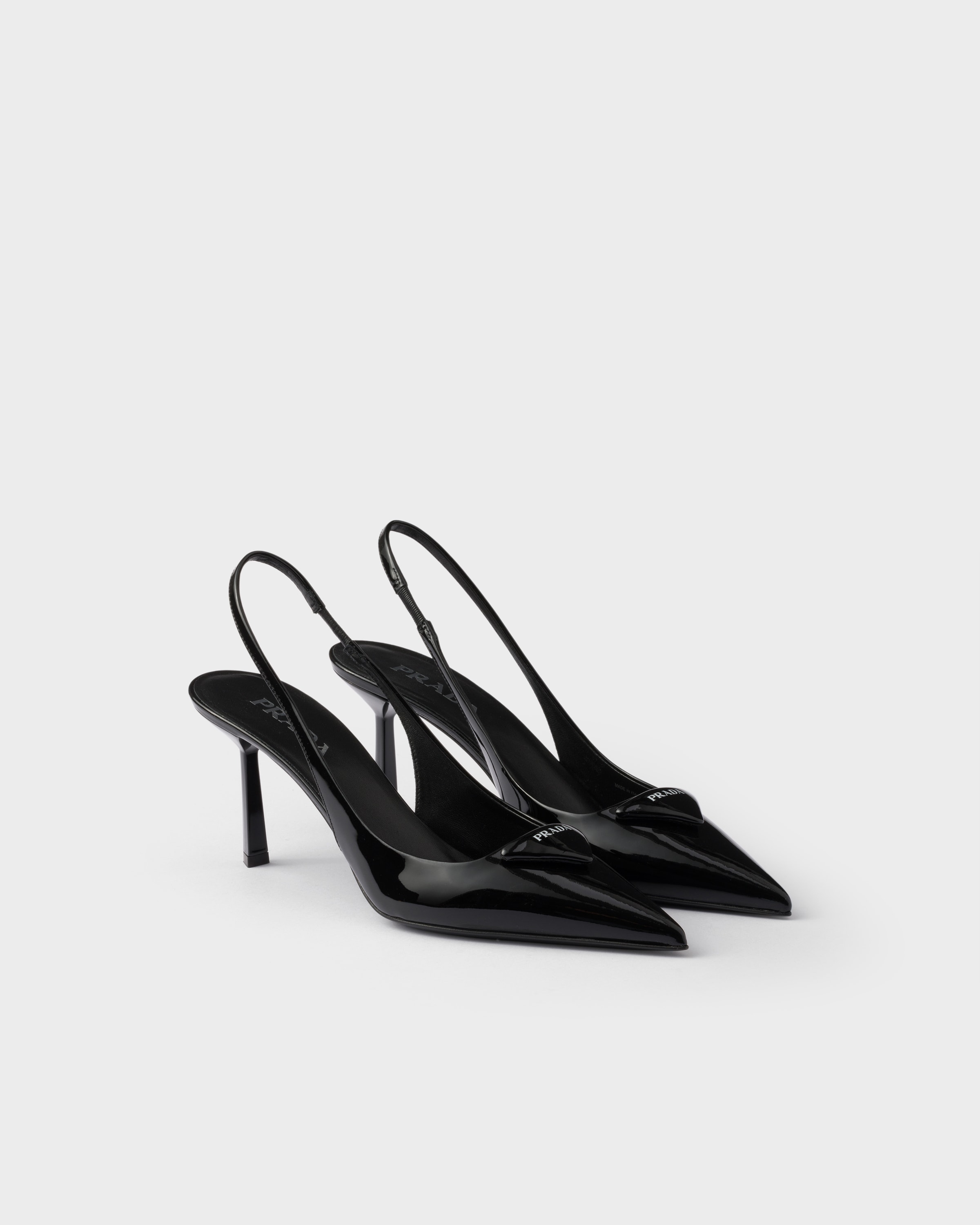 Prada Slingback-pumps Aus Lackleder In Black