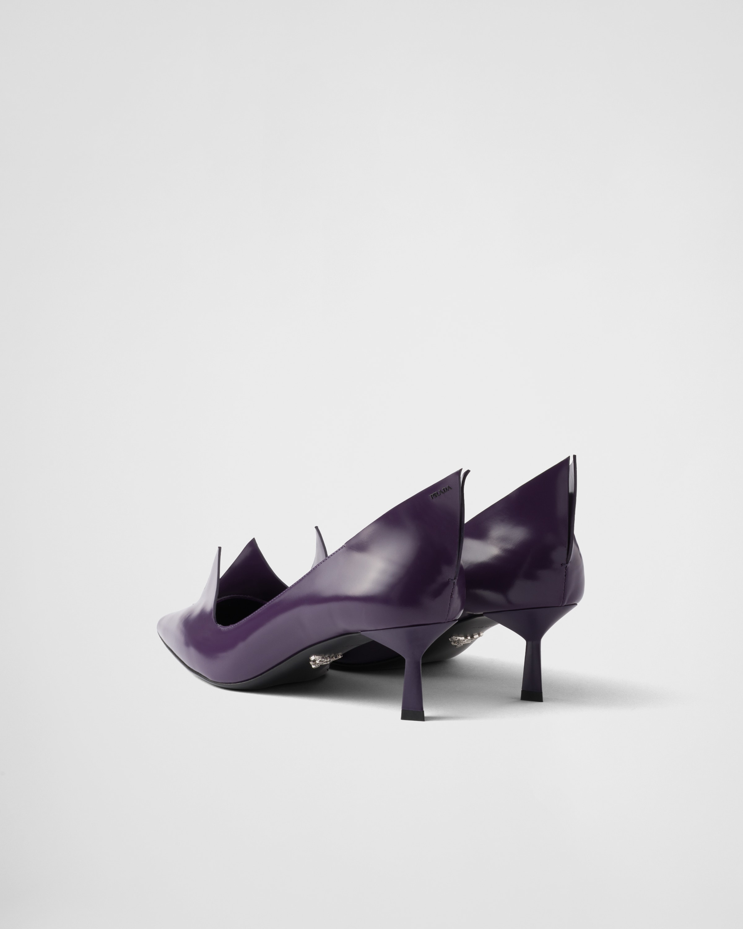 サンダル・ミュール PRADA | RUNWAY Brushed leather pumps 1I288N_055_F0002_F_A100 0400020982157_BLACK?wid=600&