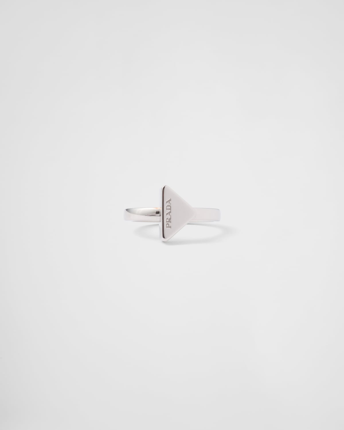 F0276 Metal Ring PRADA